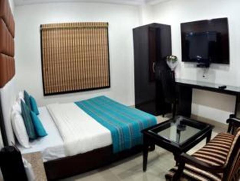 Hotel Mohan International Nowe Delhi Zewnętrze zdjęcie