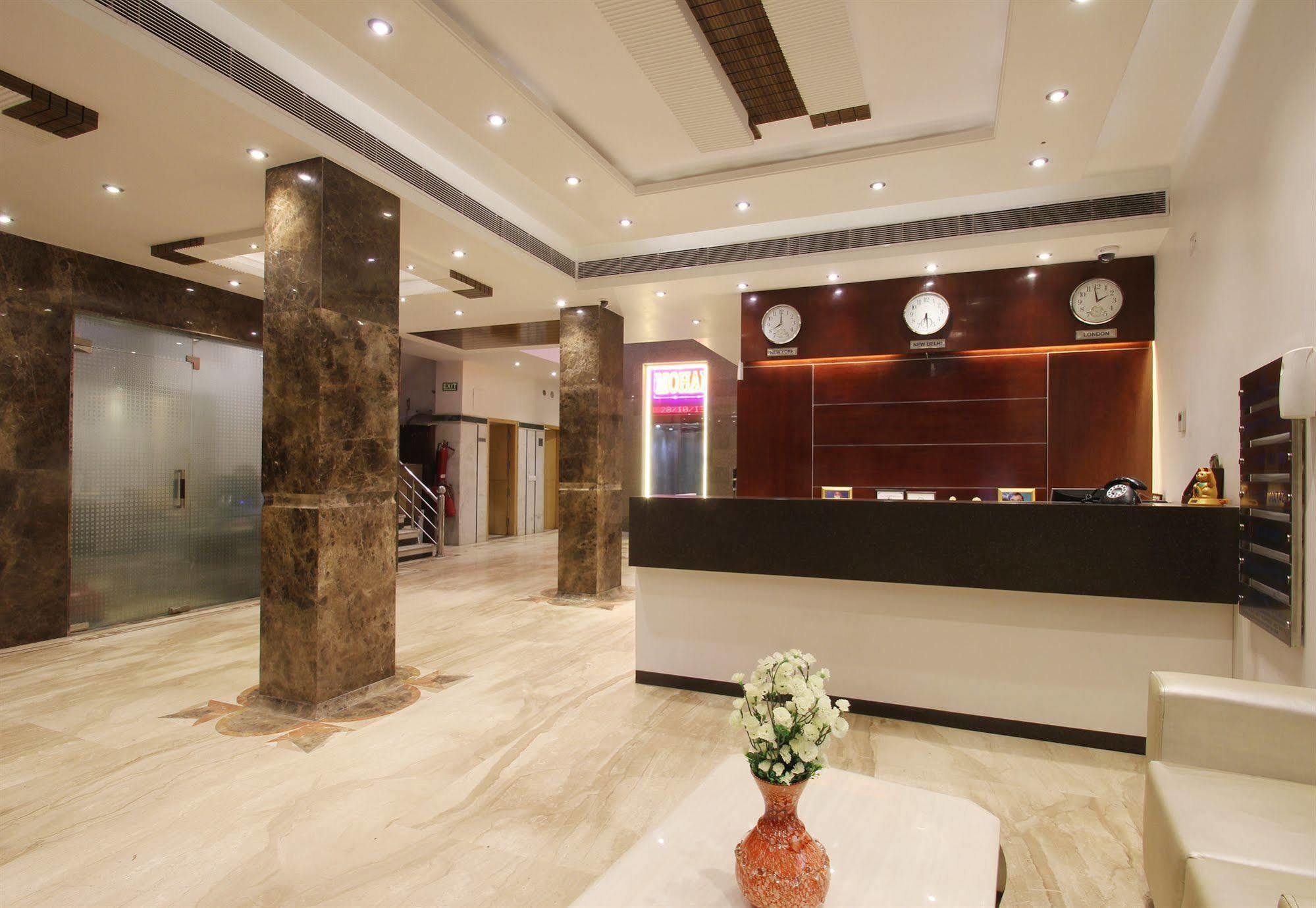 Hotel Mohan International Nowe Delhi Zewnętrze zdjęcie
